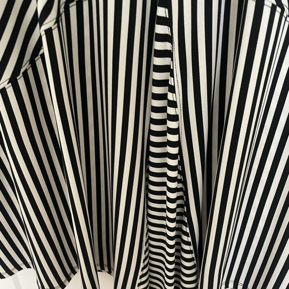 Komarov maxi skirt, fitted waistband, blk/wht stripe. poly/spandex blend XL - Picture 4 of 8